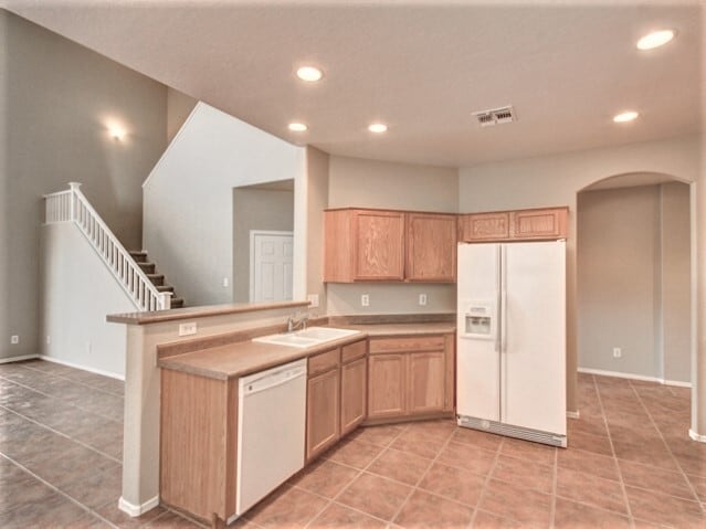 Building Photo - 6780 W Tether Trail