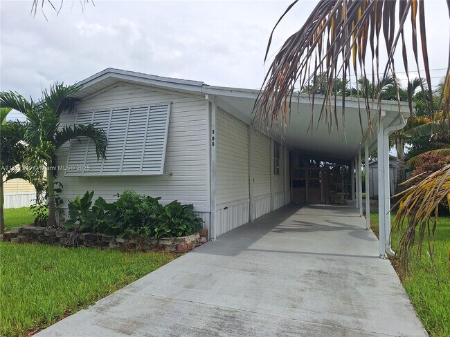 Primary Photo - 35303 SW 180th Ave