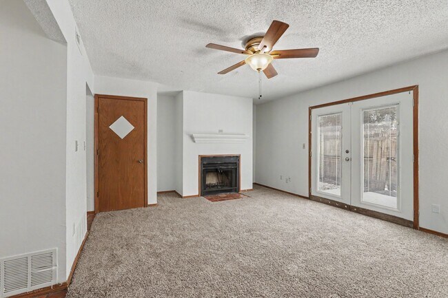 Building Photo - 1300 N Rockwell Ave