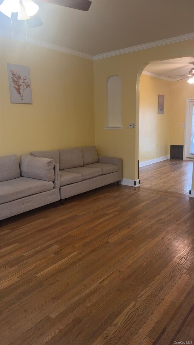 Building Photo - 3711 Ave. S