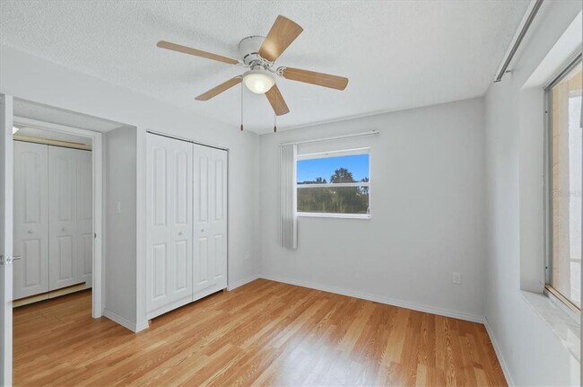 Building Photo - 4143 Heron Way