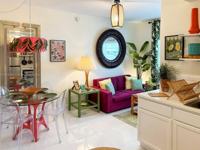 Primary Photo - 335 Ocean Dr