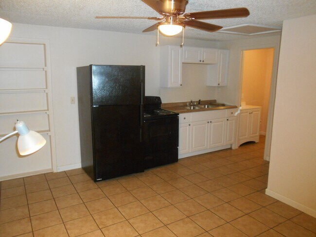 Building Photo - 6401 31st St N