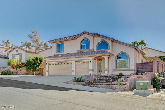 Building Photo - 57 Voltaire Ave