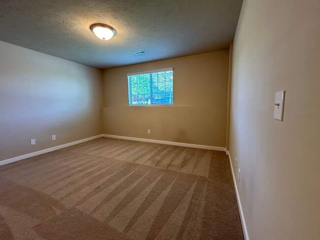 Building Photo - Newly Build Home for Rent!