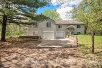 Building Photo - 7941 48th Ave