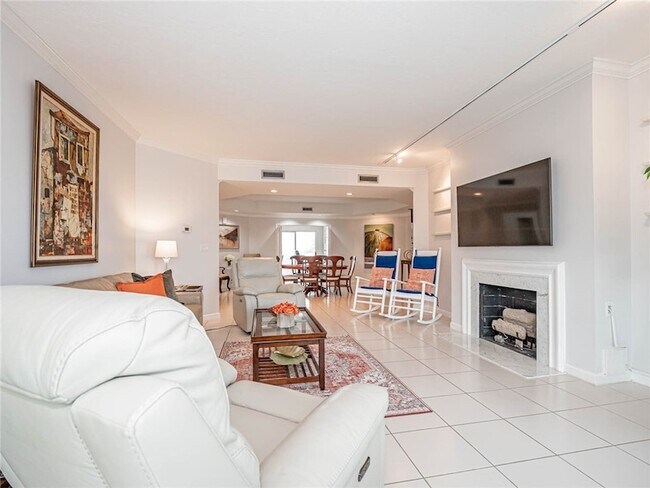 Building Photo - 5670 Jimmy Buffett Mem Hwy