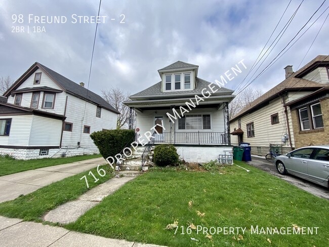 Primary Photo - 2 bedroom upper plus bonus room available ...