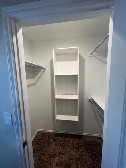 3rd bedroom closet - 3705 Pontiac Ave