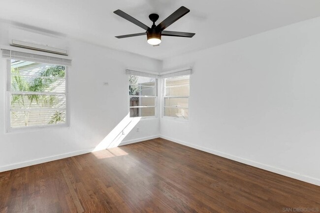 Building Photo - 3076 Juniper St