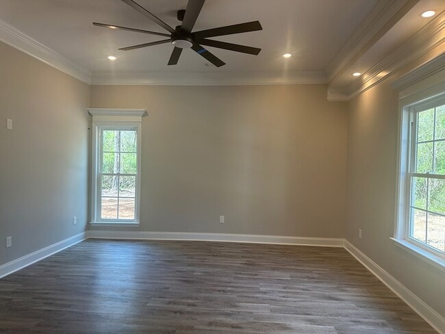 Building Photo - 116 Saxton Pl