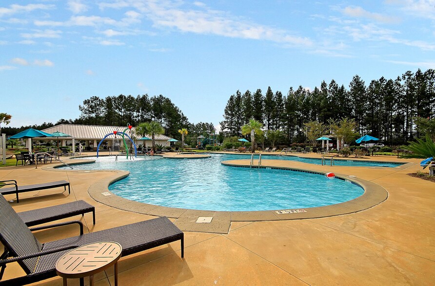 Building Photo - 301 Firewheel Ct