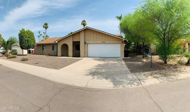 Building Photo - 8832 E Lupine Ave