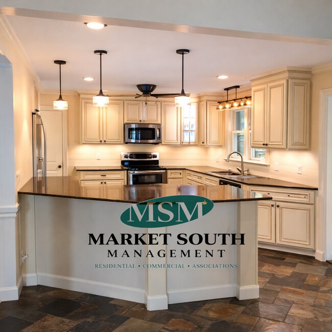 Building Photo - **APPLICATION PENDING!! SOUTHBRIDGE BEAUTY- AVAILABLE NOW!