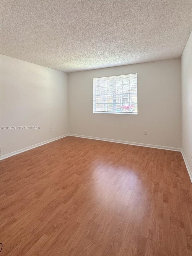 Building Photo - 1281 SW 46th Ave