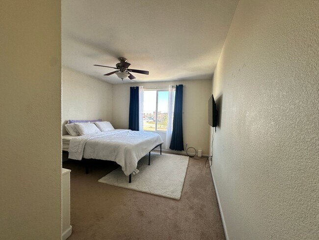 Building Photo - 3 bedroom single family home for rent in Thornton!