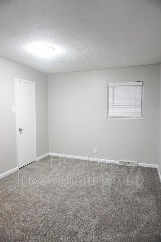 Building Photo - 9124 Cedarpark Ln NW