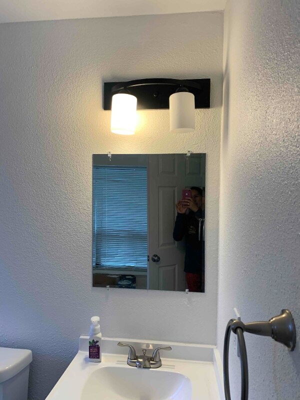 Building Photo - 121 S Main St