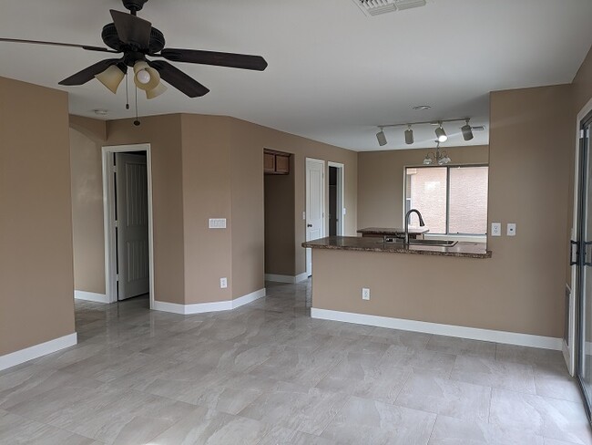 Building Photo - 21023 N Mac Neil St