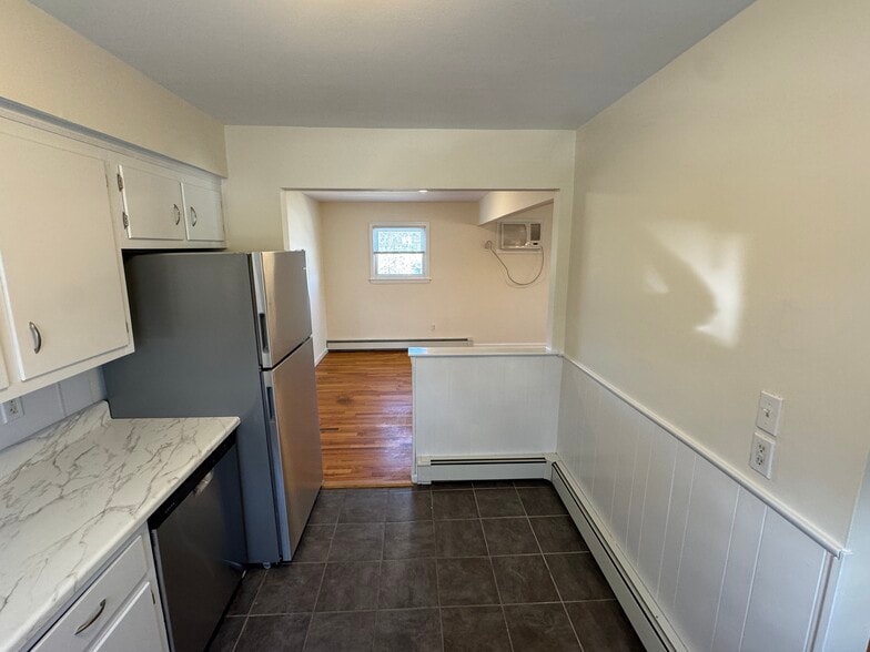 Building Photo - 40 Whitestone Rd