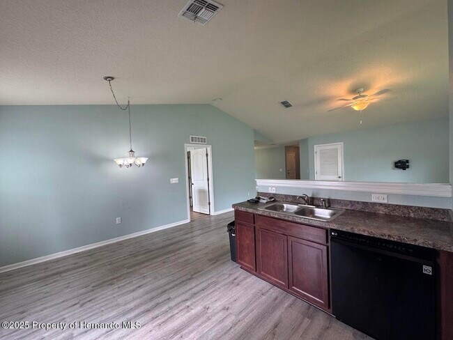 Building Photo - 4108 Monona Ave