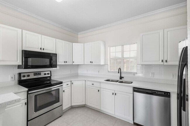 Building Photo - 4336 Bayside Village Dr