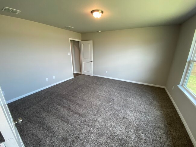 Building Photo - 3031 Dade Loop