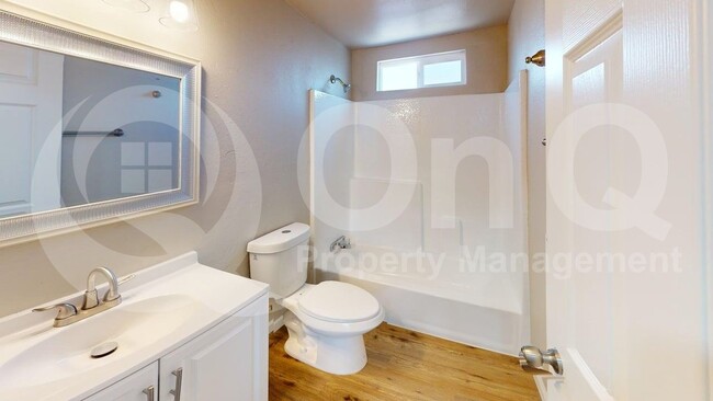 Building Photo - 14536 N Warfield Cir