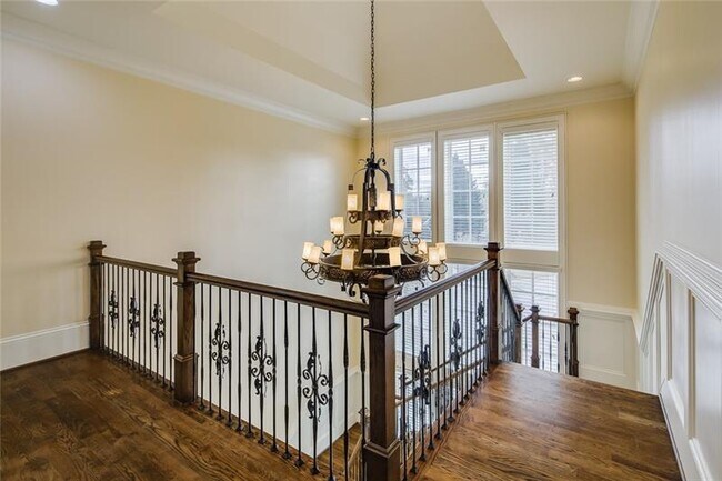 Building Photo - 35 Mt Paran Rd NW