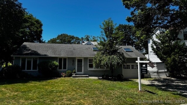 Primary Photo - 12 Mayflower Rd