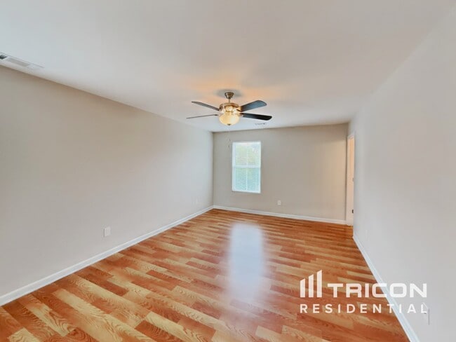Building Photo - 108 Alred Cir