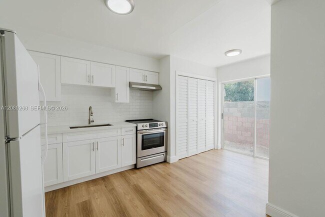 Building Photo - 25505 SW 108th Ave