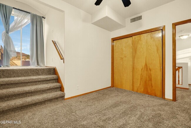 Building Photo - 2316 N Campbell St