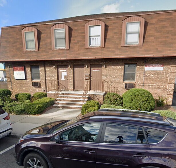 Exterior of building - 40 Union Ave