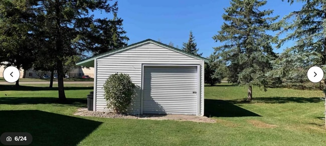 Building Photo - 5705 Lessandro St