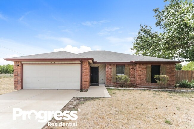 Building Photo - 7618 Creek Wood Dr