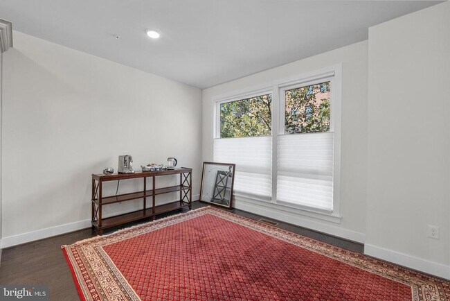 Building Photo - 428 Stabler Ln