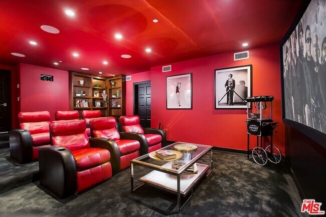 Building Photo - 1655 N Crescent Heights Blvd