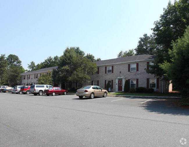 Primary Photo - Pine Ridge Estates