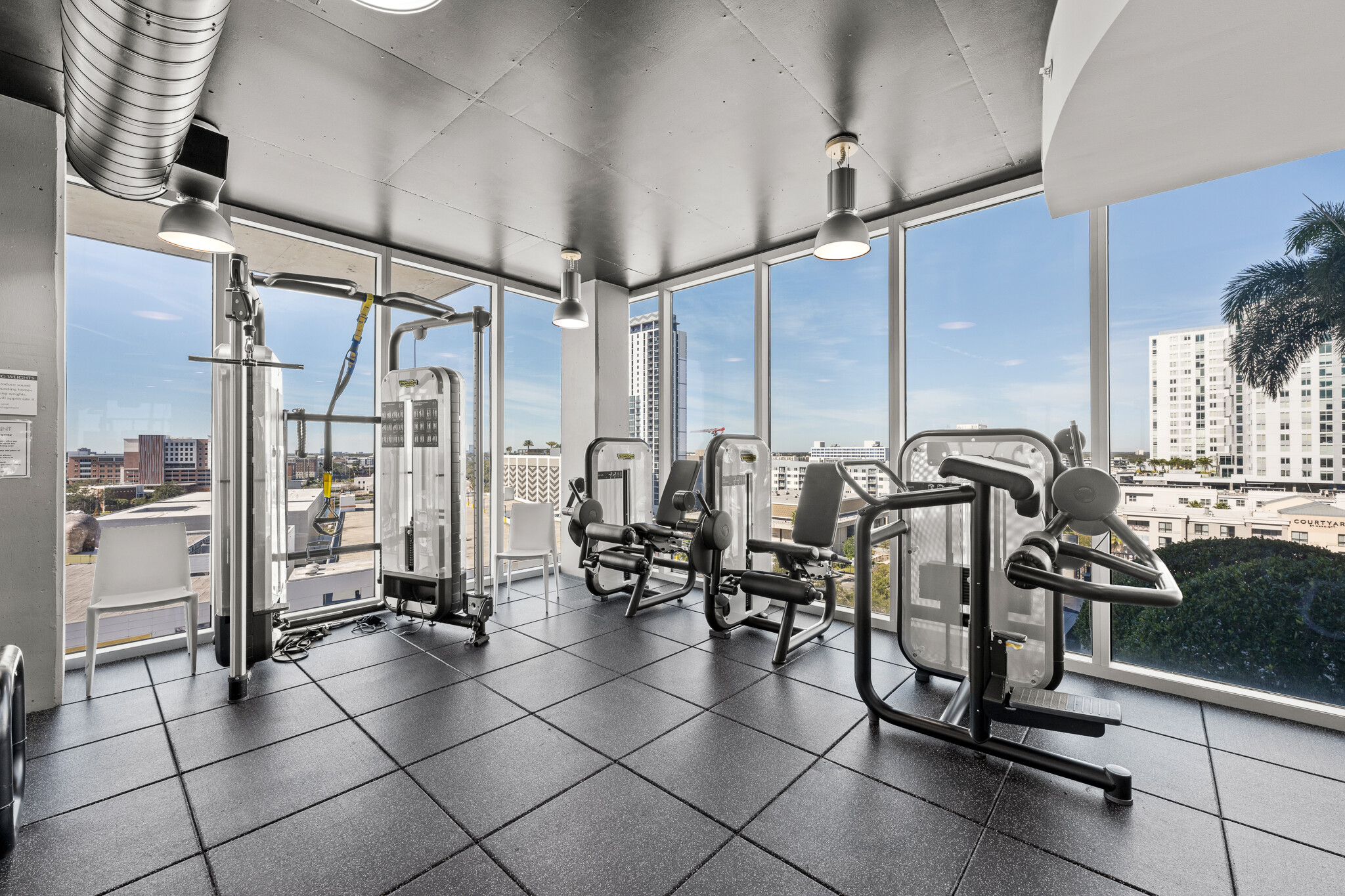 Building Photo - 777 N Ashley Dr