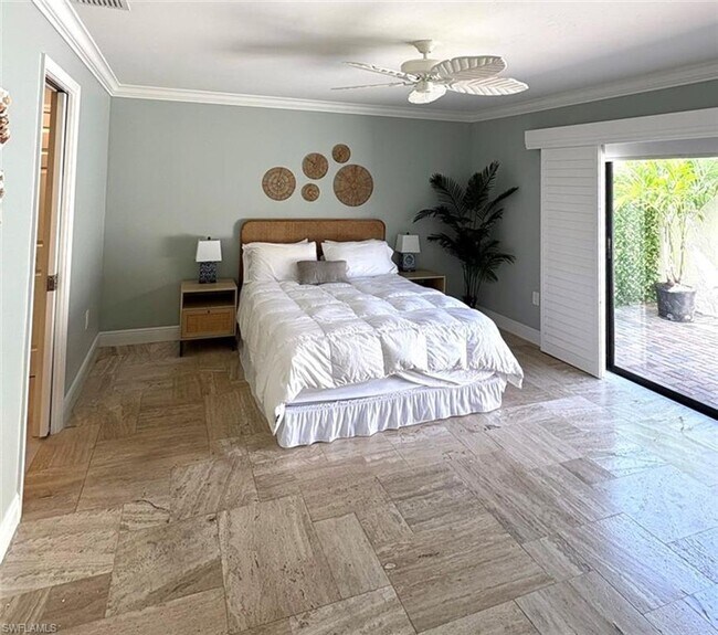 Building Photo - Available May 1st – Luxury Golf Villa in Lely! Walk to Pool, Minutes to Beaches & US Open Pickleb...