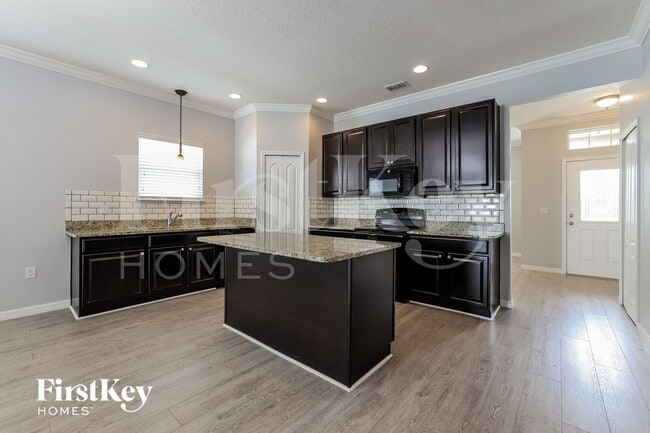 Building Photo - 1109 Democracy Dr