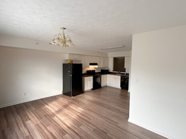 Building Photo - Chester Centre Apartments