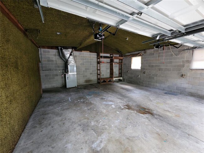 Building Photo - 4421 Newberry Rd
