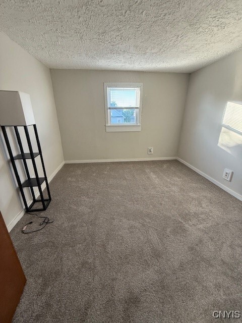 Building Photo - 455 Tennyson Ave