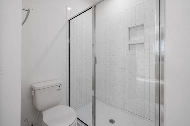 Building Photo - **OFFERING RENT DISCOUNT PROMOTION FOR FIRST 6 MONTHS** New Construction 4BD, 3.5BA Raleigh Townh...