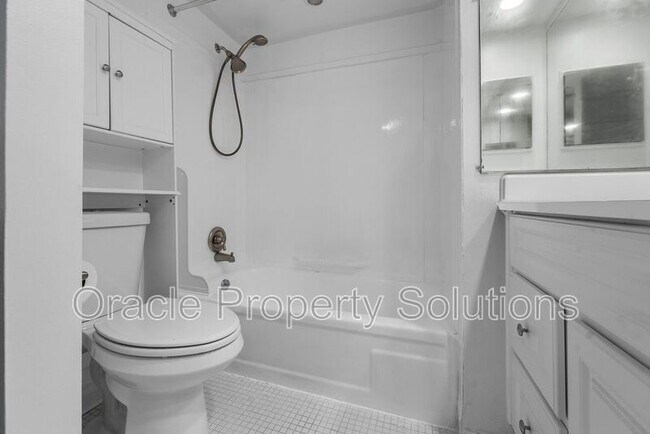 Building Photo - 5707 Harpers Farm Rd