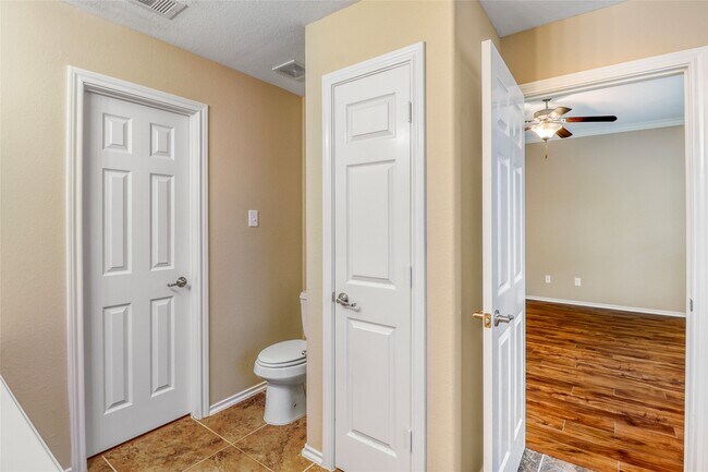 Building Photo - 24558 Folkstone Cir