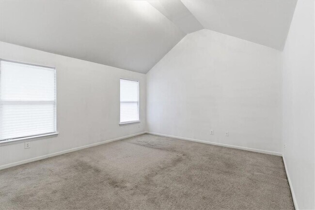 Building Photo - 345 Oxnard Cir SW