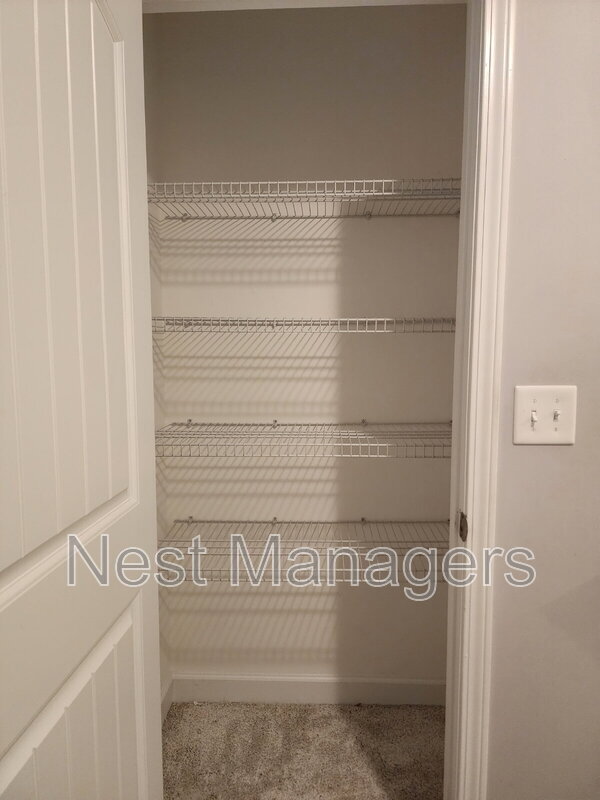 Building Photo - 2502 Clear Pines Ct